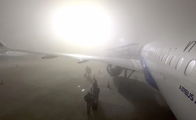 Delhi Airport In Turmoil Fog Causes Massive Flight Disruptions Arabtimes