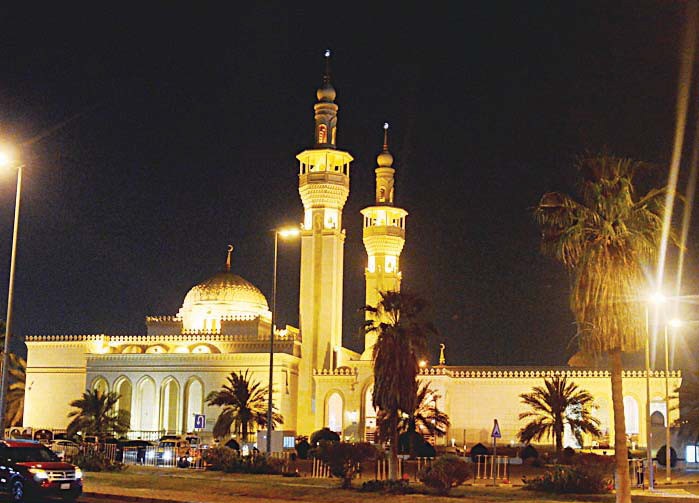 Why no ‘Qiyam’ in Grand Mosque?