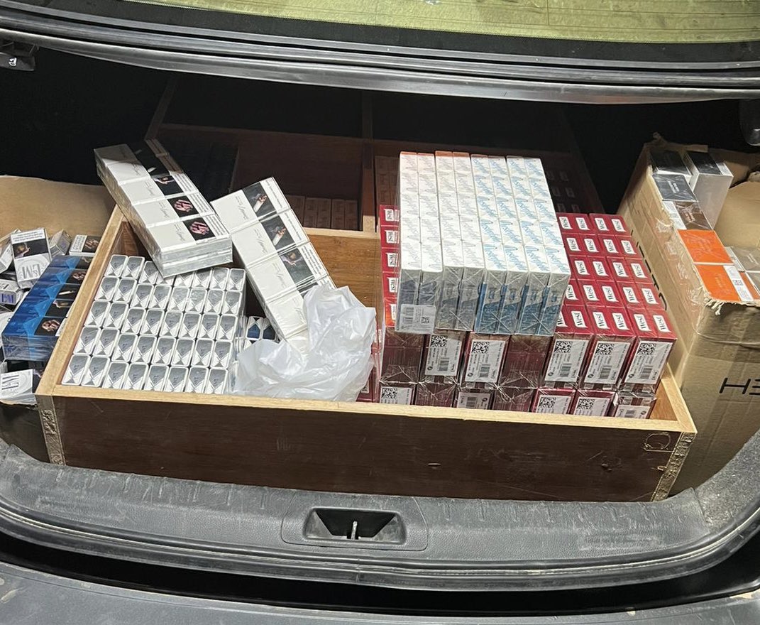 3 Arrested for selling cigarettes without a license