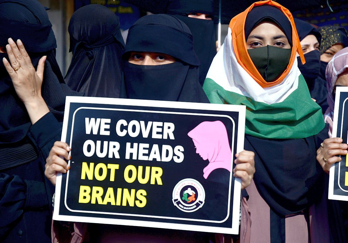 ‘Hijab ban’ sparks controversy in Indian state of Karnataka