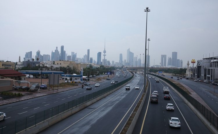 Kuwait braces for dusty winds, thunderstorms over weekend