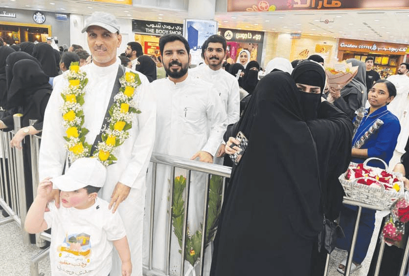 Thousands of Kuwaiti Pilgrims Return Home on 25 Flights from Saudi Arabia