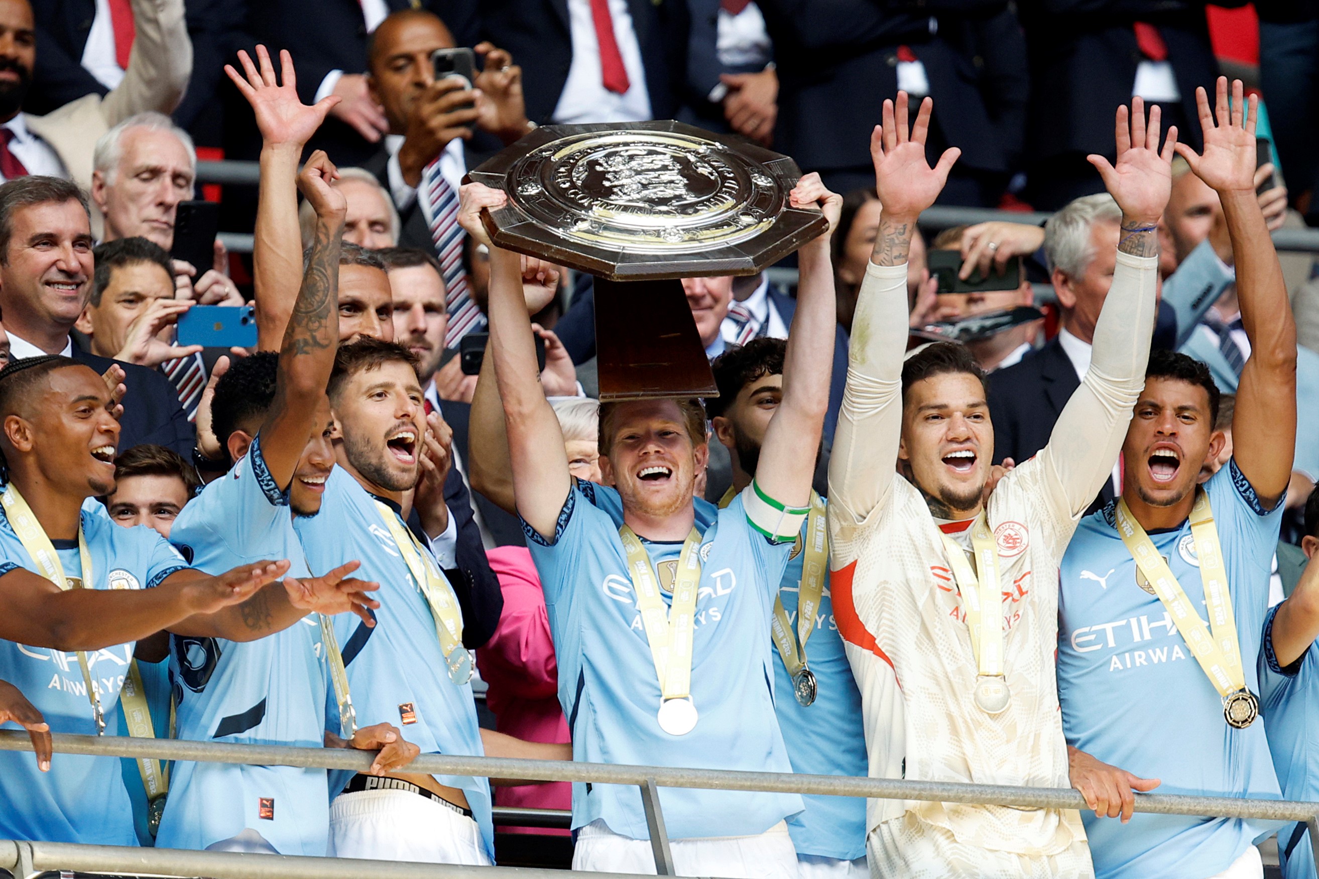 Man City beats Man United in shootout to win Community Shield